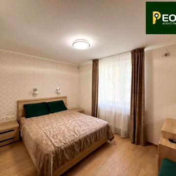 Соборна вул. (Петропавлівська), 10-Г