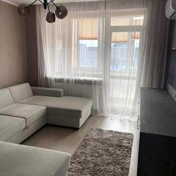 Богдана-Ігора Антонича вул., 5а