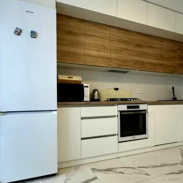 Залізнична вул., 7А