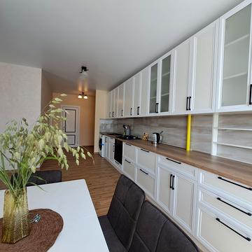 Миру вул., 4-В