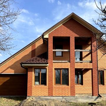 Центральна