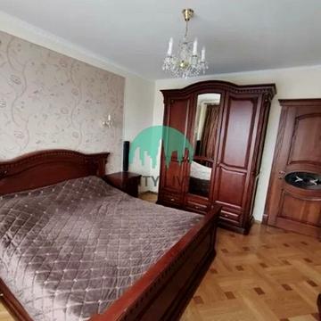 Героїв Миколаєва вул., 129а/42