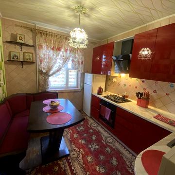 Сержа Лифаря вул. (Олександра Сабурова), 4