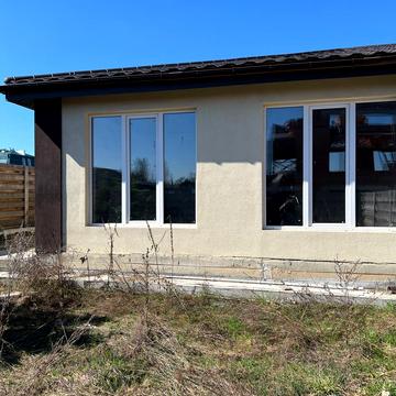 Дипломатична