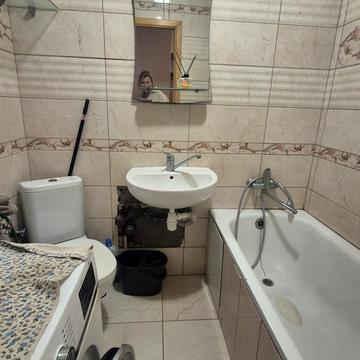 Авраама Лінкольна вул. (Димитрова), 45