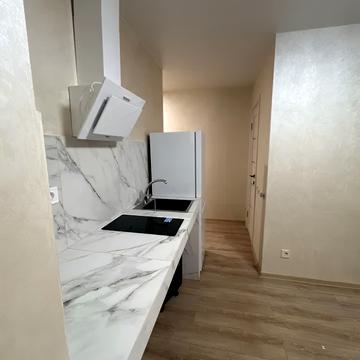 Івана Мазепи просп. (Петровського), 52