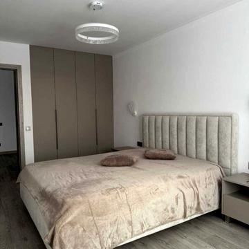 Жовківська вул., 2