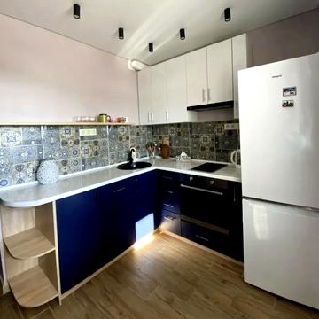 Михайла Максимовича вул. (Онуфрія Трутенка), 3-Д