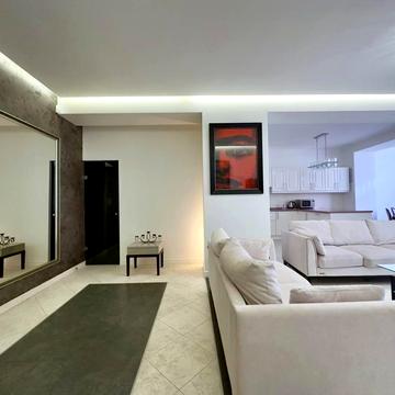 Вячеслава Чорновола просп. (), 67в