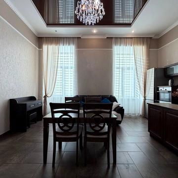 Валова вул., 23