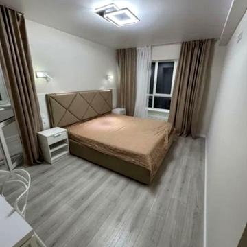 Саперне Поле вул., 28