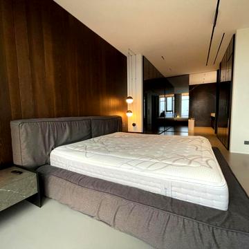 Авіаконструктора Антонова вул., 2-Б