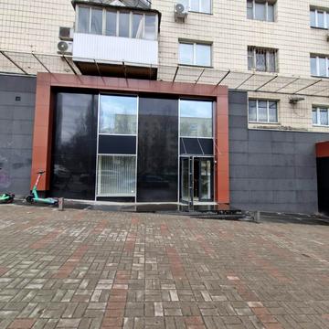 Лесі Українки бульв., 10