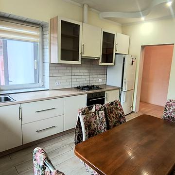 Яворницького пров. (Комсомольський), 11