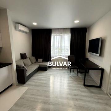 Академіка Павлова вул., 158