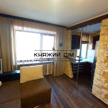 Козацька вул., 32