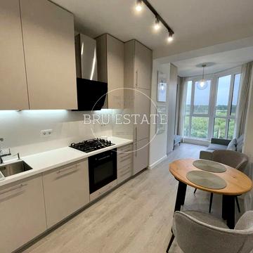 Миру вул., 2-А