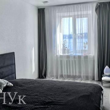 Гетьмана Мазепи вул., 9