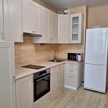 Європейського Союзу просп. (Правди), 41-Д