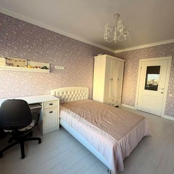 Академіка Сахарова вул., (30 перлина)