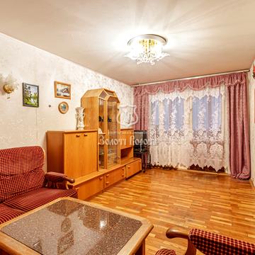 Бакинська вул., 37