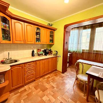 Олександра Кошиця вул., 9