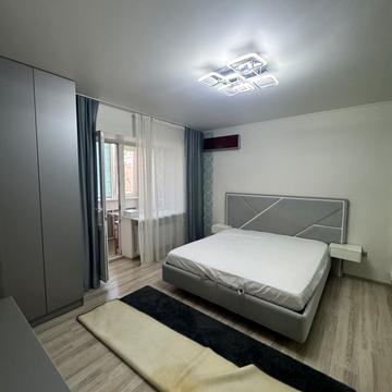 Асташкіна вул. (Крива), 19/21