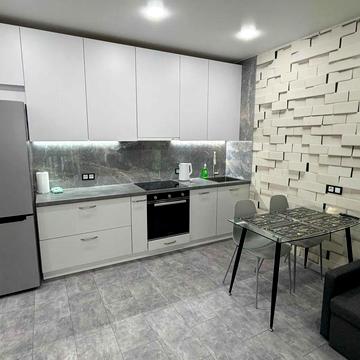 Салютна вул., 2к7