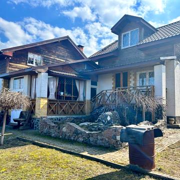 Виноградна