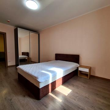 Ревуцького вул., 54