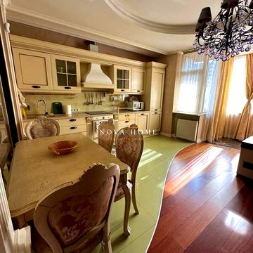 Старонаводницька вул., 6-Б