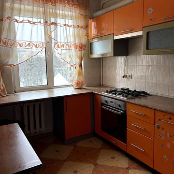 Світлицького вул., 28