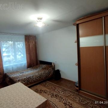 Генерала М. Тарнавського вул., 10