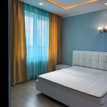 Академіка Глушкова просп., 9-Д