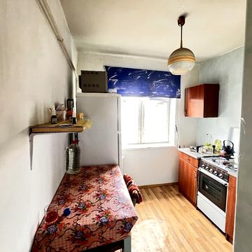 Богдана Хмельницького просп. (Героїв Сталінграда), 8-В