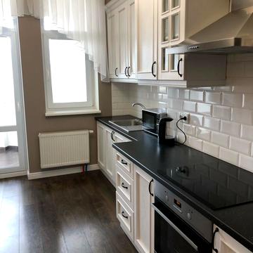 Миколи Міхновського бульв. (Дружби народів), 14-16