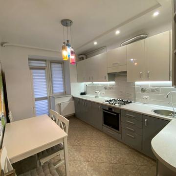 Стрийська вул., 115