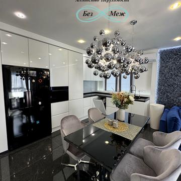 Ягідна вул., 19