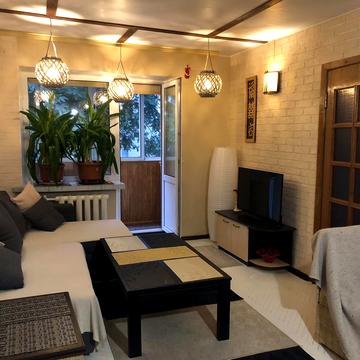 Ярослава Хомова пров. (Миколи Островського), 14-А