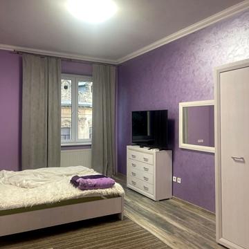 Генерала Тараса Чупринки вул. (Пушкіна), 9