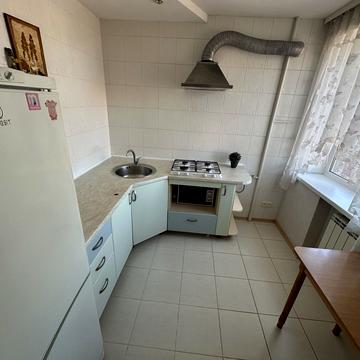 Старокозацька вул. (Комсомольська), 3