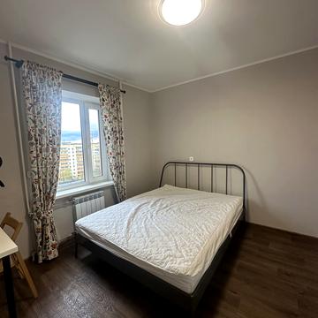 Володимира Івасюка просп. (Героїв Сталінграду), 60