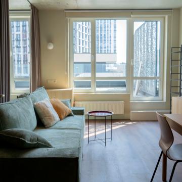 Віктора Некрасова вул. (Північно-Сирецька), 6