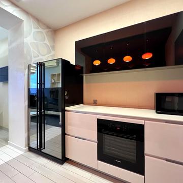 Лесі Українки просп. (Пушкіна), 13