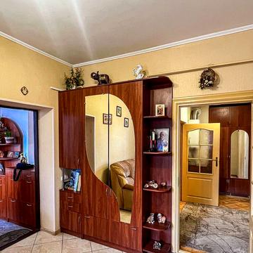 Івана Франка вул.