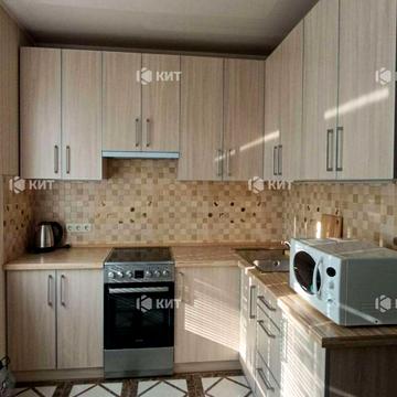 Академіка Павлова вул., 307