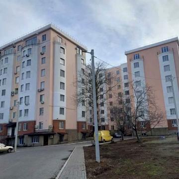 Хантадзе вул., 1