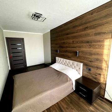 Володимира Івасюка просп. (Героїв Сталінграду), 9