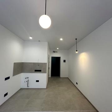 Хантадзе вул., 8