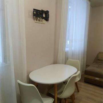 Киргизька вул., 7а